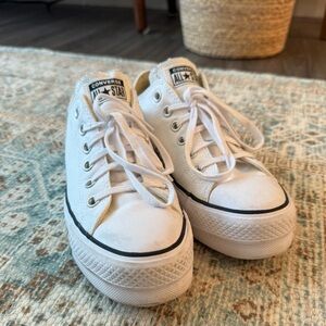 Platform Converse All Star Size 8, lightly worn